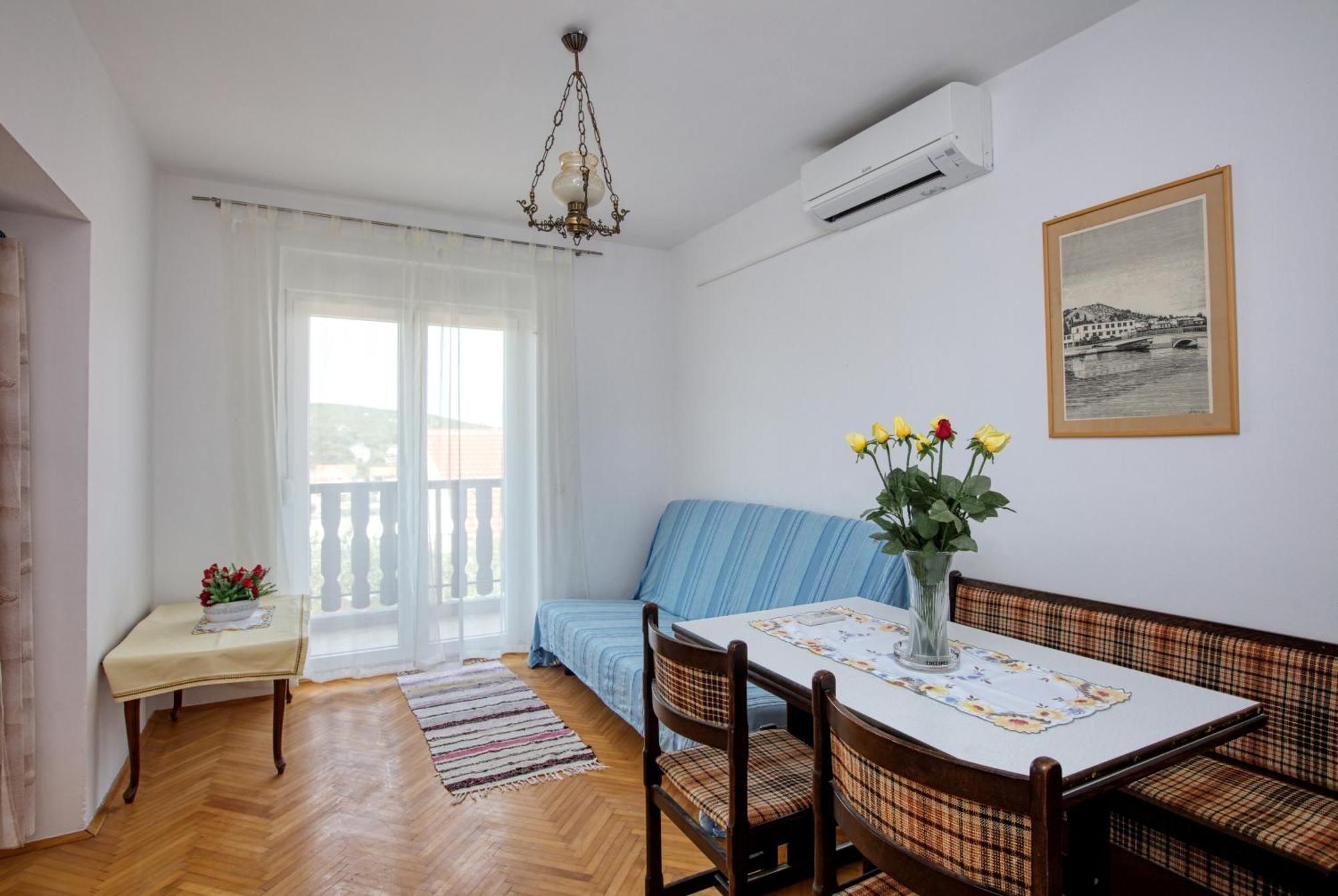 Apartments And Rooms By The Sea Tisno, Murter - 5128 Ruang foto